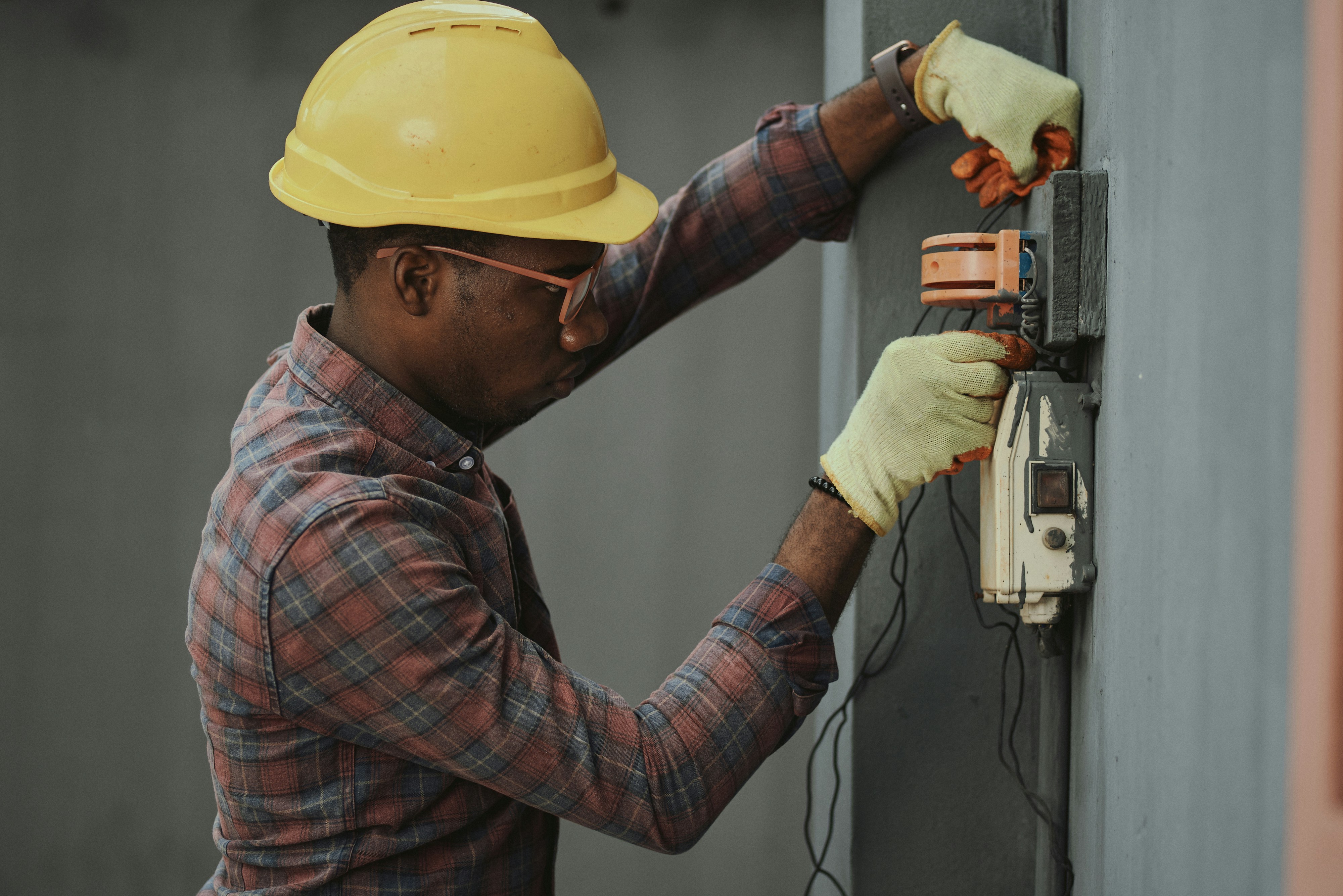 Materiais Elétricos